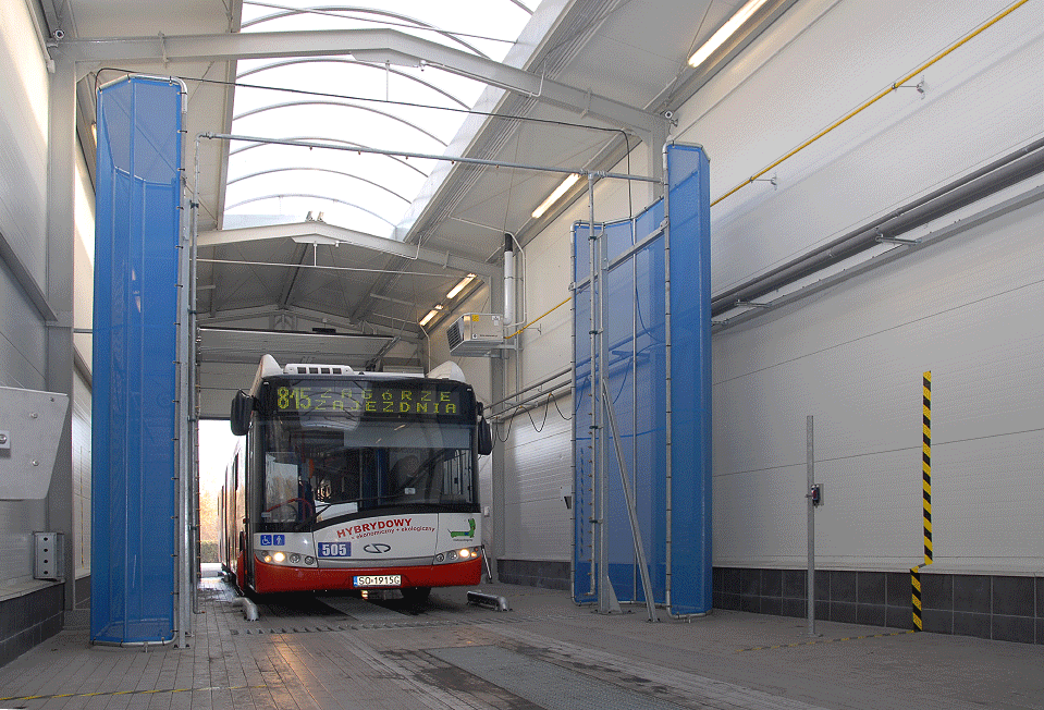 Mycie autobusu w mniej niż 2 minuty